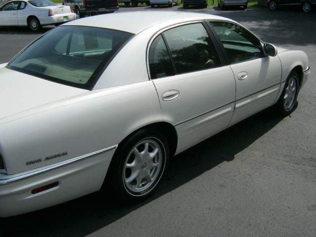 Buick LeSabre 2002 photo 4