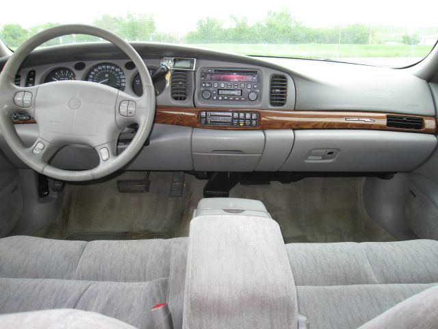 Buick LeSabre 2002 photo 11