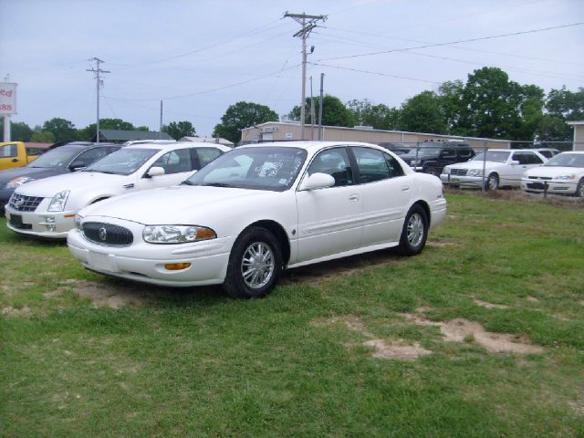 Buick LeSabre 2002 photo 1