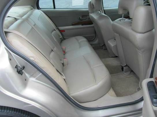 Buick LeSabre 2002 photo 3