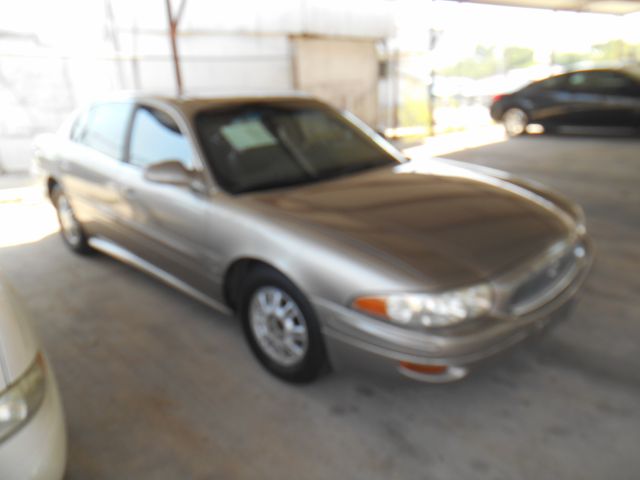 Buick LeSabre 2002 photo 2