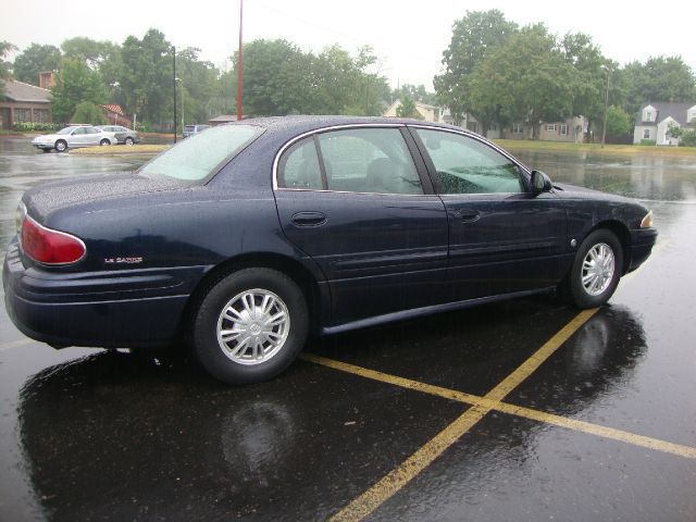 Buick LeSabre 2002 photo 2