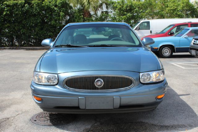 Buick LeSabre 2002 photo 2