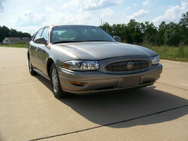 Buick LeSabre 2002 photo 1