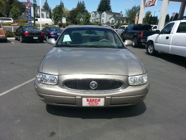 Buick LeSabre 2002 photo 2