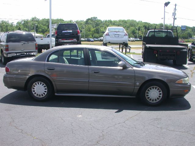 Buick LeSabre 2002 photo 1