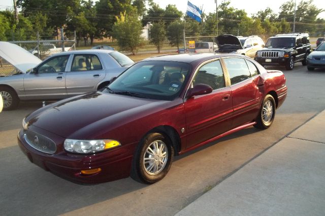 Buick LeSabre 2002 photo 2