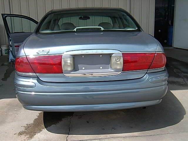 Buick LeSabre 2002 photo 1