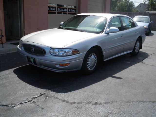 Buick LeSabre 2003 photo 1