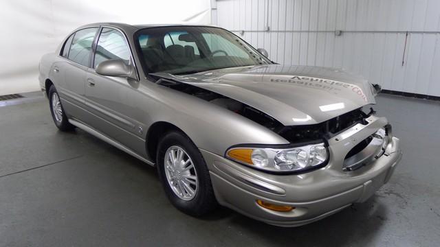 Buick LeSabre 2003 photo 2