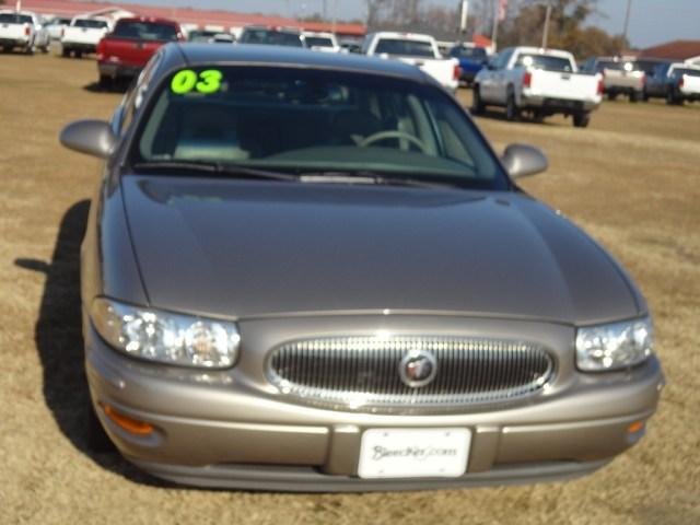 Buick LeSabre 2003 photo 1