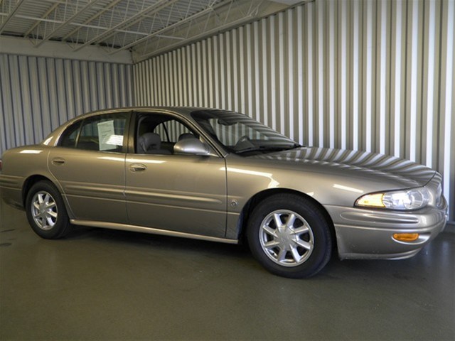 Buick LeSabre 2003 photo 2