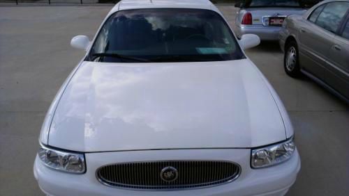 Buick LeSabre 2003 photo 2