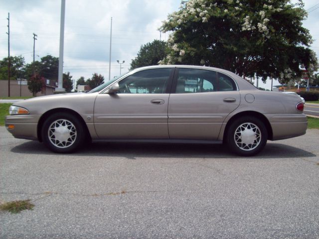 Buick LeSabre 2003 photo 2