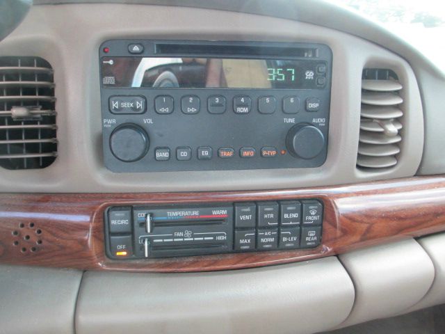 Buick LeSabre 2003 photo 4