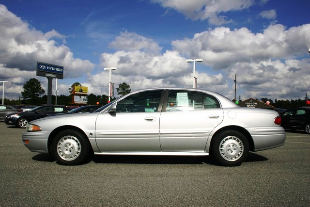 Buick LeSabre 2003 photo 3