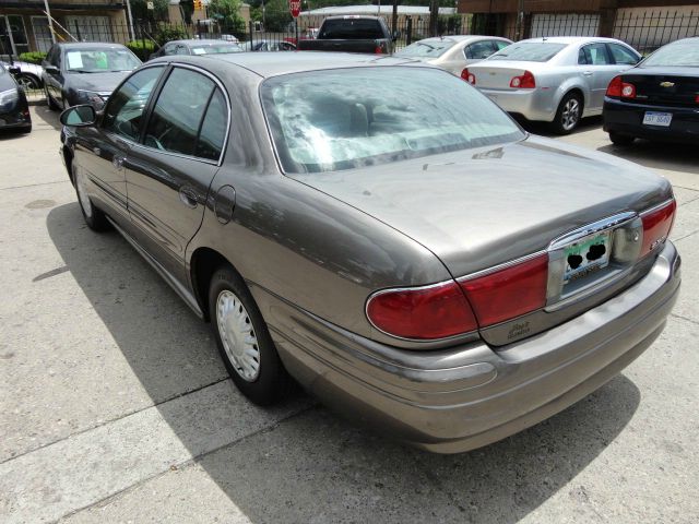 Buick LeSabre 2003 photo 2