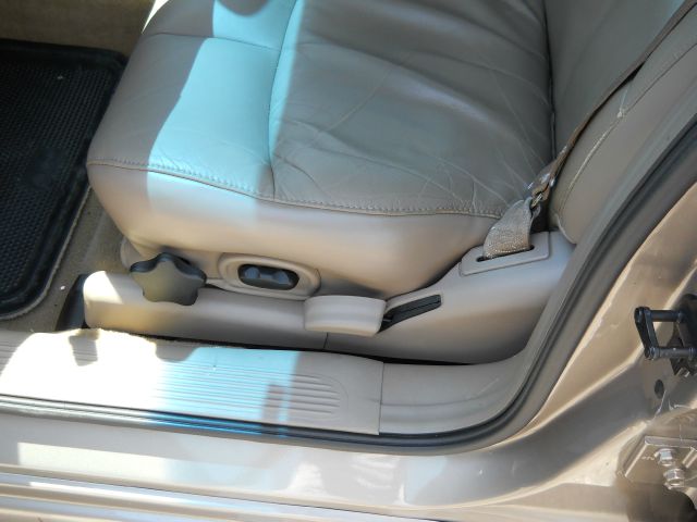 Buick LeSabre 2003 photo 10