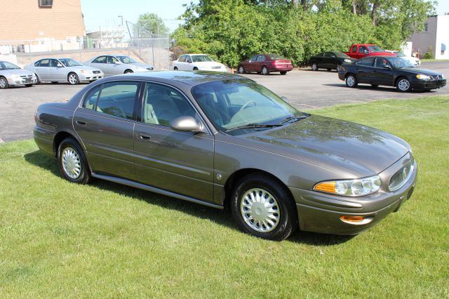 Buick LeSabre 2003 photo 2