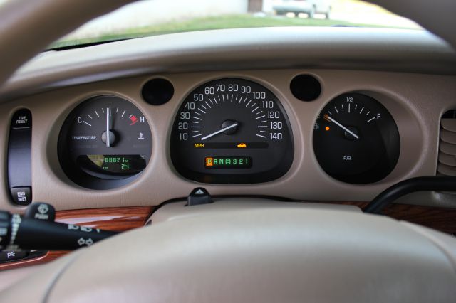 Buick LeSabre 2003 photo 8