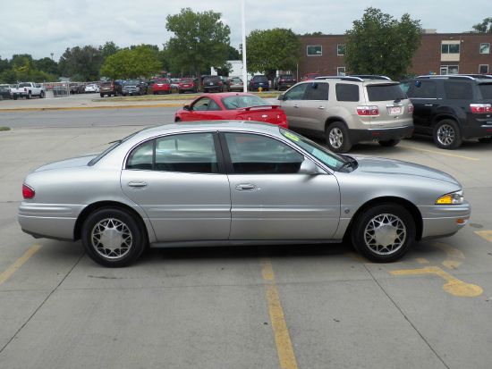 Buick LeSabre 2003 photo 2