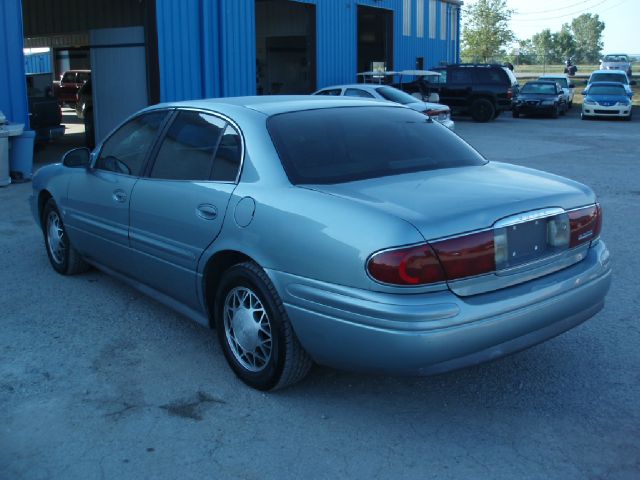 Buick LeSabre 2003 photo 1