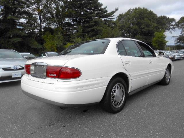 Buick LeSabre 2004 photo 3