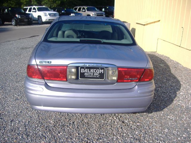 Buick LeSabre 2004 photo 1