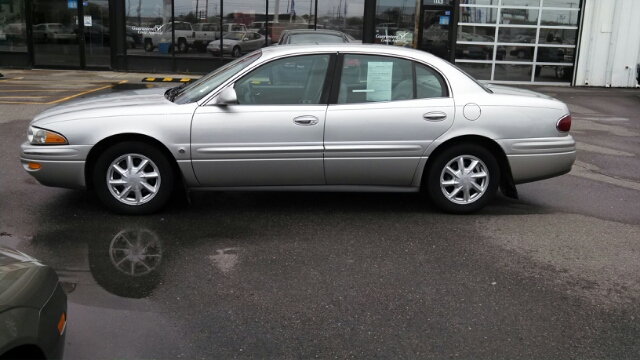 Buick LeSabre 2004 photo 2