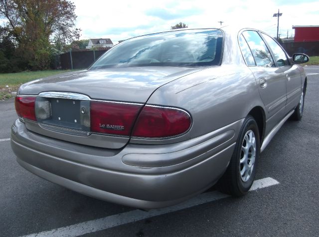 Buick LeSabre 2004 photo 1