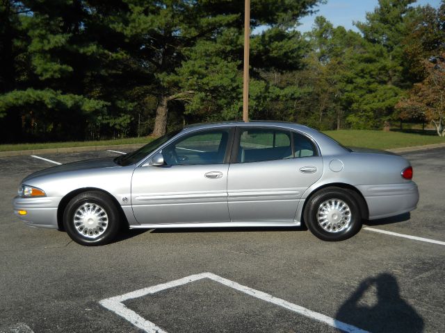 Buick LeSabre 2004 photo 1