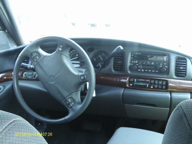 Buick LeSabre 2004 photo 4