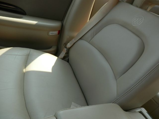 Buick LeSabre 2004 photo 11