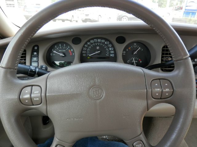 Buick LeSabre 2004 photo 20