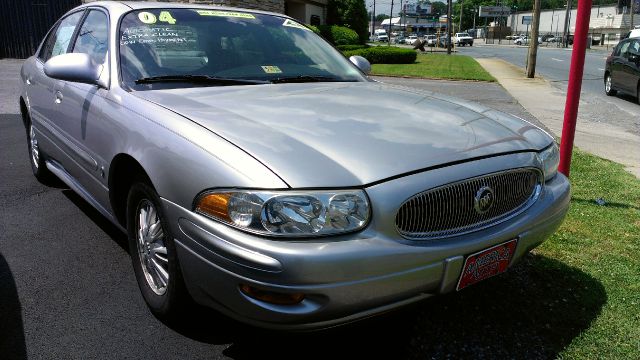 Buick LeSabre 2004 photo 1