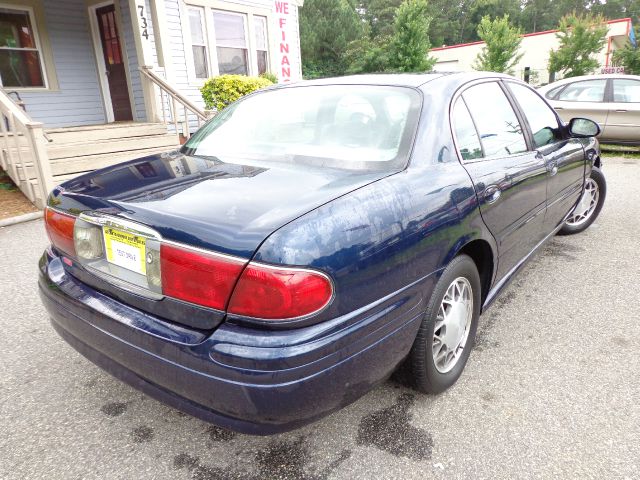 Buick LeSabre 2004 photo 2