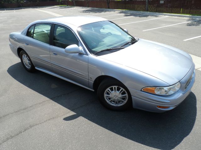 Buick LeSabre 2004 photo 3