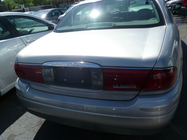 Buick LeSabre 2004 photo 1