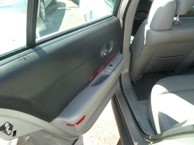 Buick LeSabre 2004 photo 14