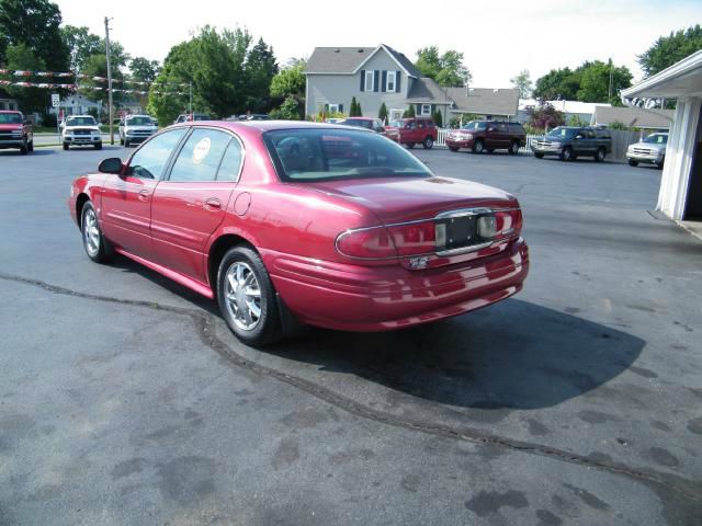 Buick LeSabre 2004 photo 1