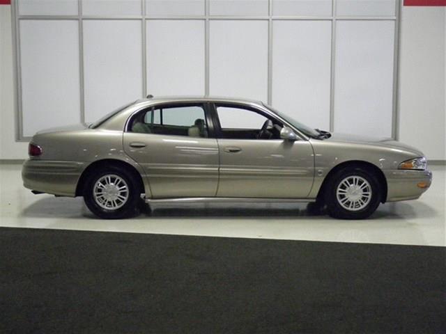 Buick LeSabre 2004 photo 3