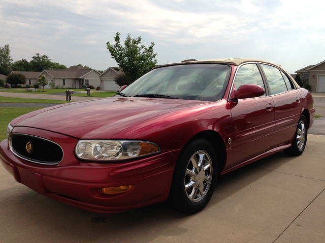 Buick LeSabre 2004 photo 2