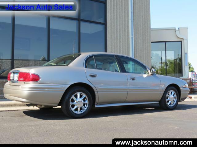 Buick LeSabre 2004 photo 1