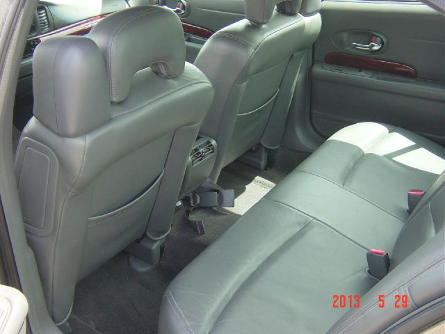 Buick LeSabre 2004 photo 3