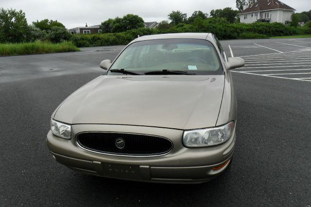 Buick LeSabre 2004 photo 1