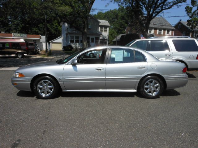 Buick LeSabre 2004 photo 2