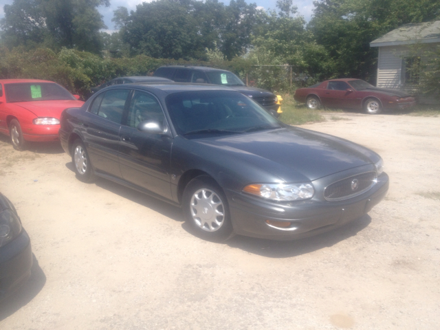 Buick LeSabre 2004 photo 2