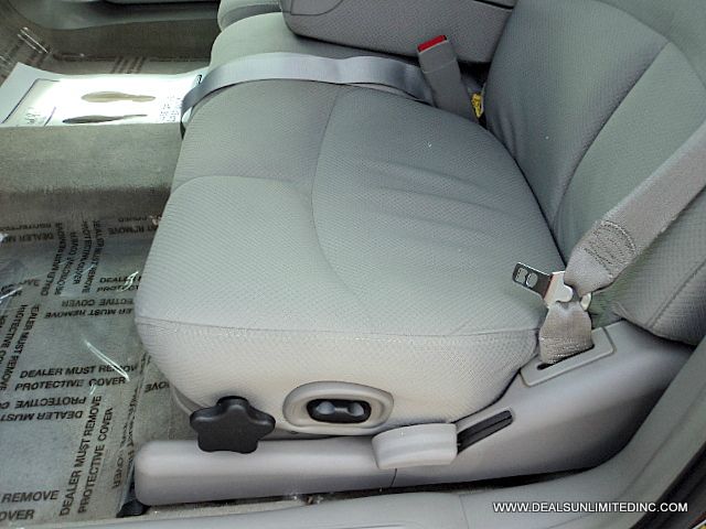 Buick LeSabre 2004 photo 7