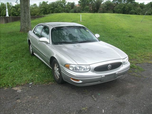 Buick LeSabre 2004 photo 1