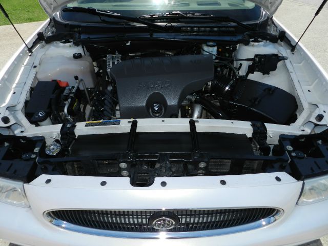 Buick LeSabre 2004 photo 11